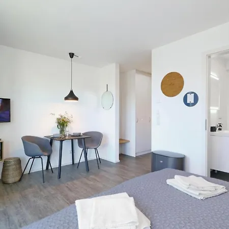 Awesome In Lembruch-dmmer See With Wifi And Indoor Swimming Pool *